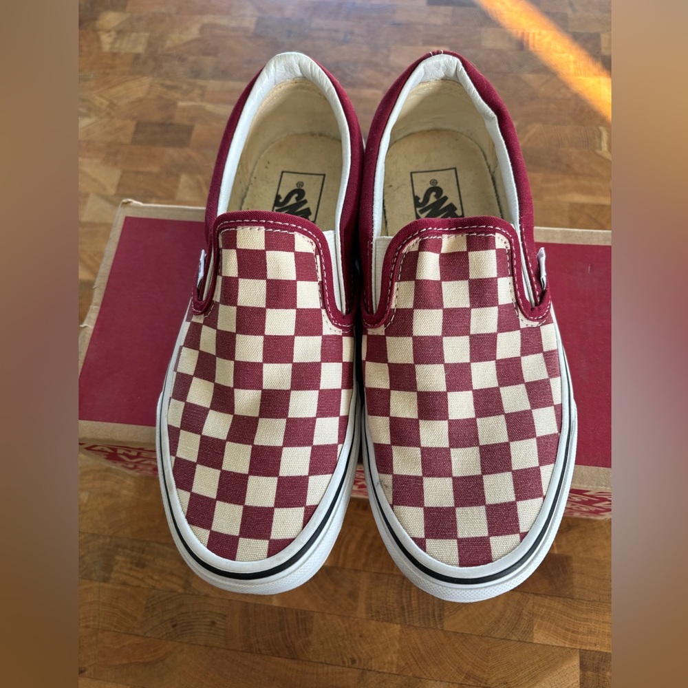 VANS CLASSIC SLIP ON RUMBA RED CHECKERBOARD US MEN 5 , WOMEN 6.5